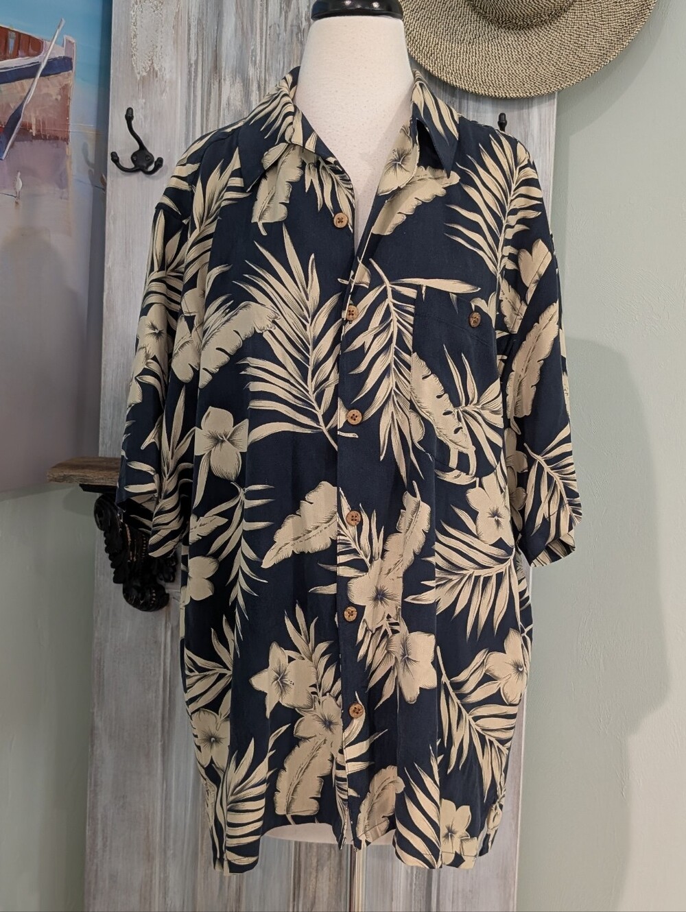 Paradise Coves Silk Men's Navy Floral Hawaiian Shirt